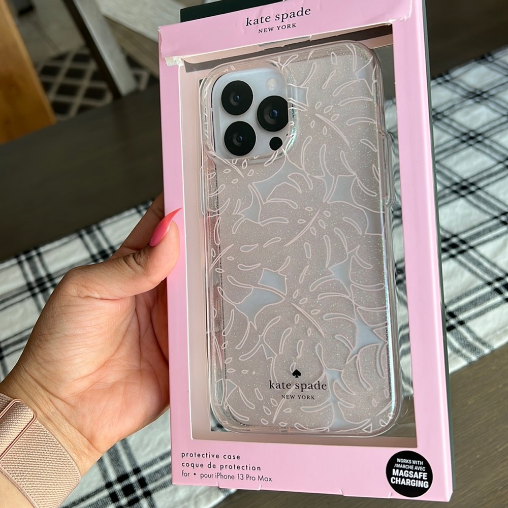 Kate spade iPhone 13 pro max case